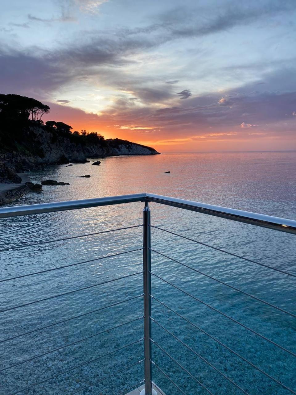 Hotel Le Ghiaie Portoferraio Buitenkant foto