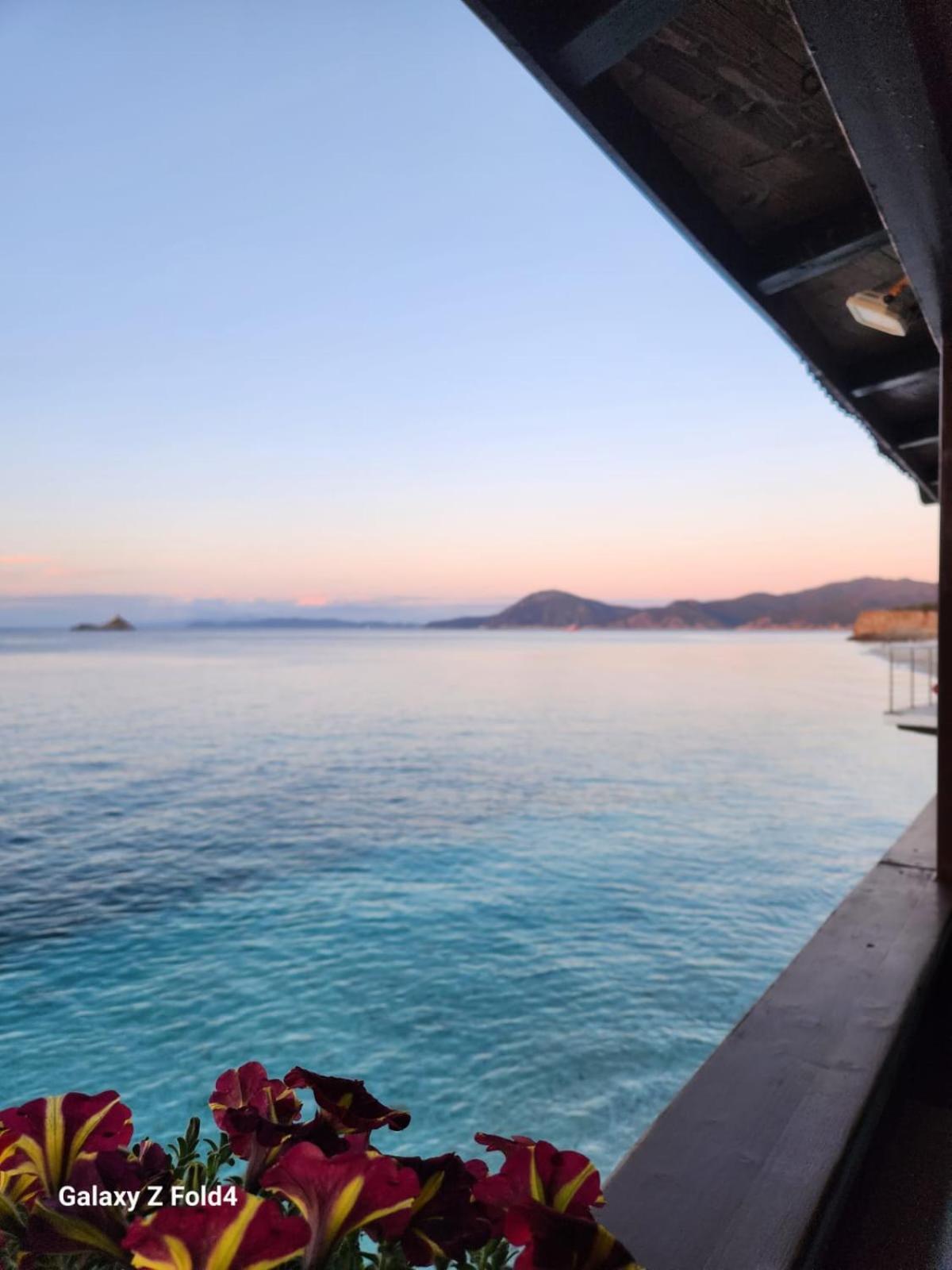 Hotel Le Ghiaie Portoferraio Buitenkant foto